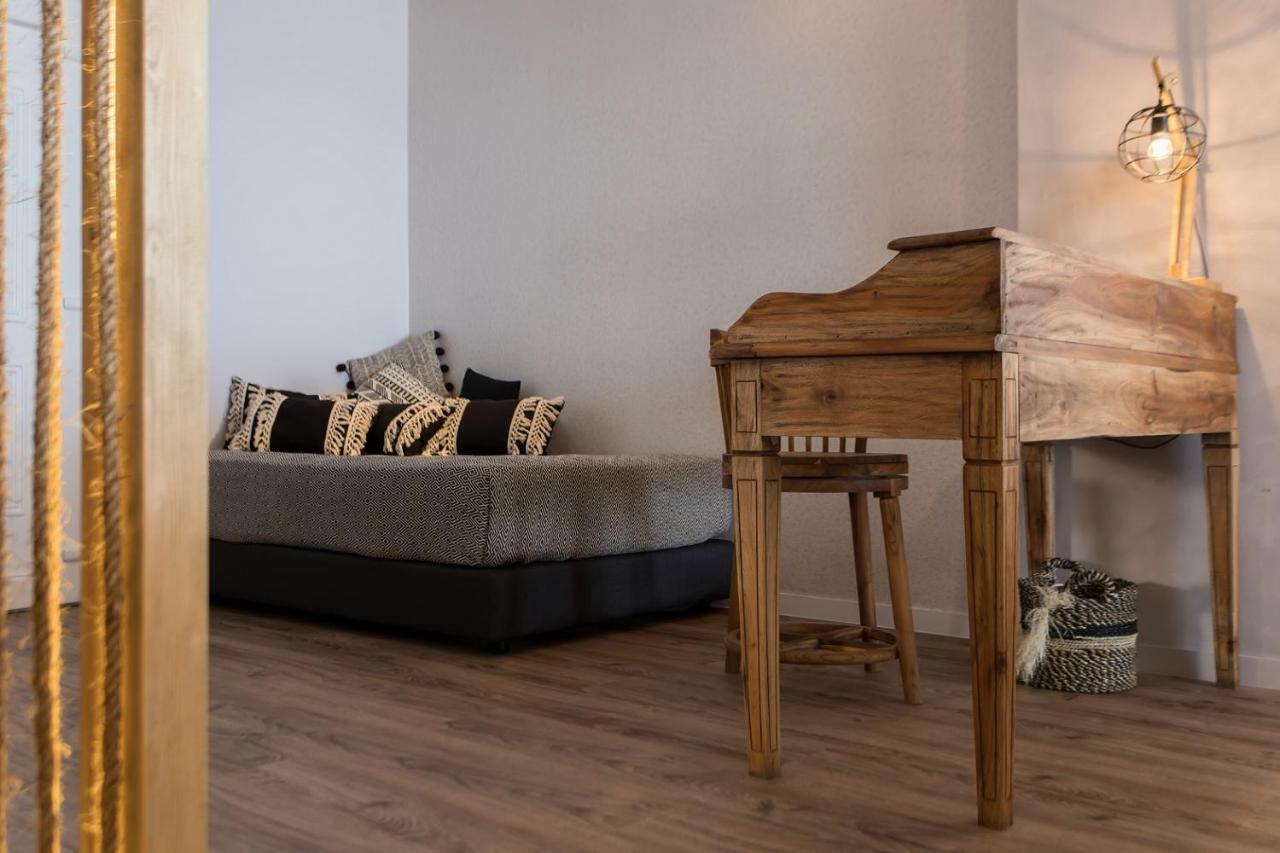 Domus Aqua Villa Kato Daratso Eksteriør billede